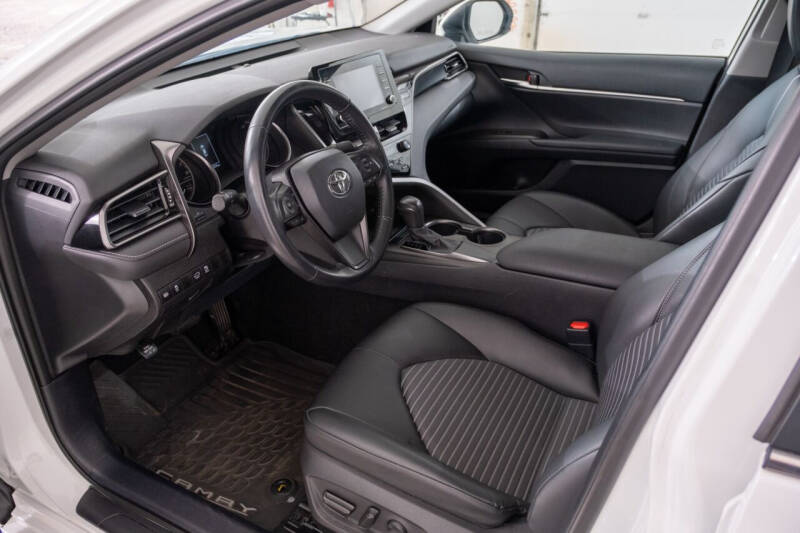 2021 Toyota Camry SE