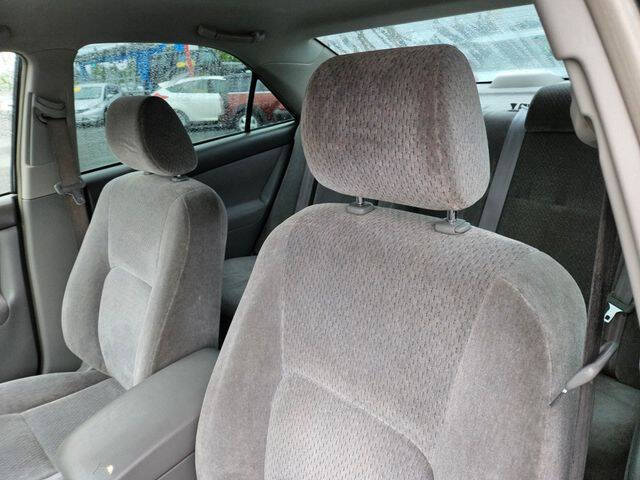 2003 Toyota Camry LE