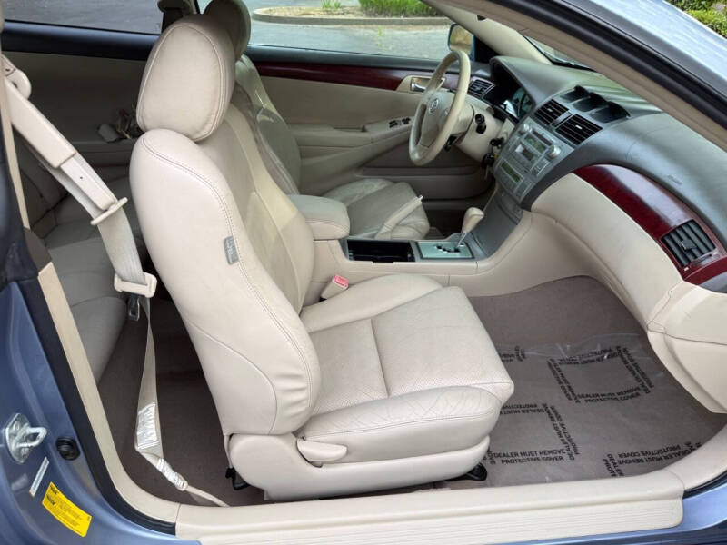 2004 Toyota Camry Solara SLE V6