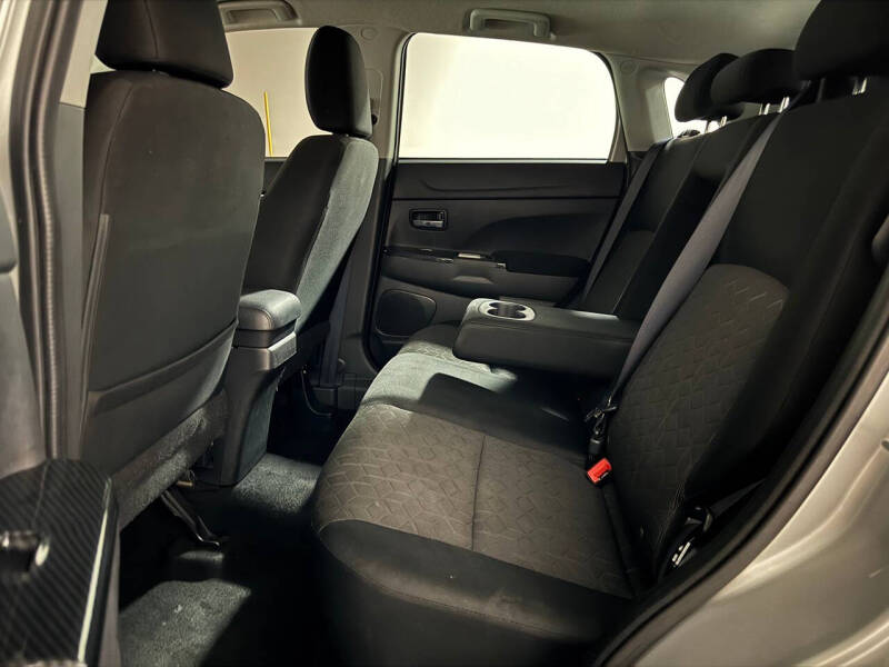 2020 Mitsubishi Outlander Sport SE