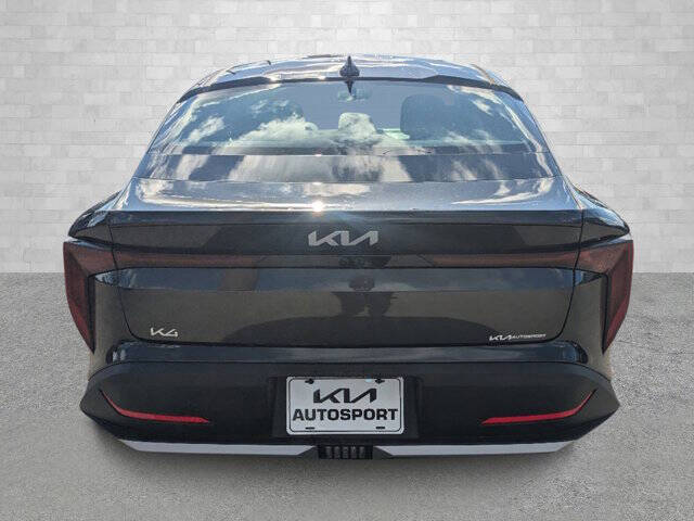 2025 Kia K4 EX
