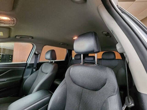 2020 Hyundai Santa Fe SE