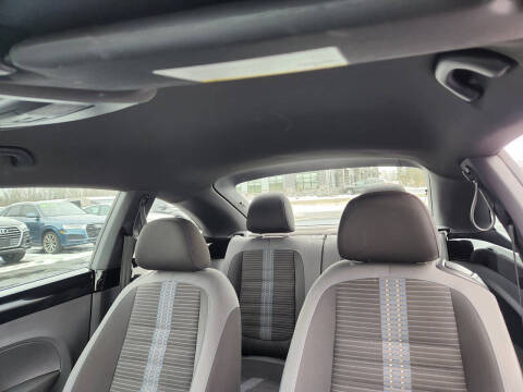 2013 Volkswagen Beetle Turbo