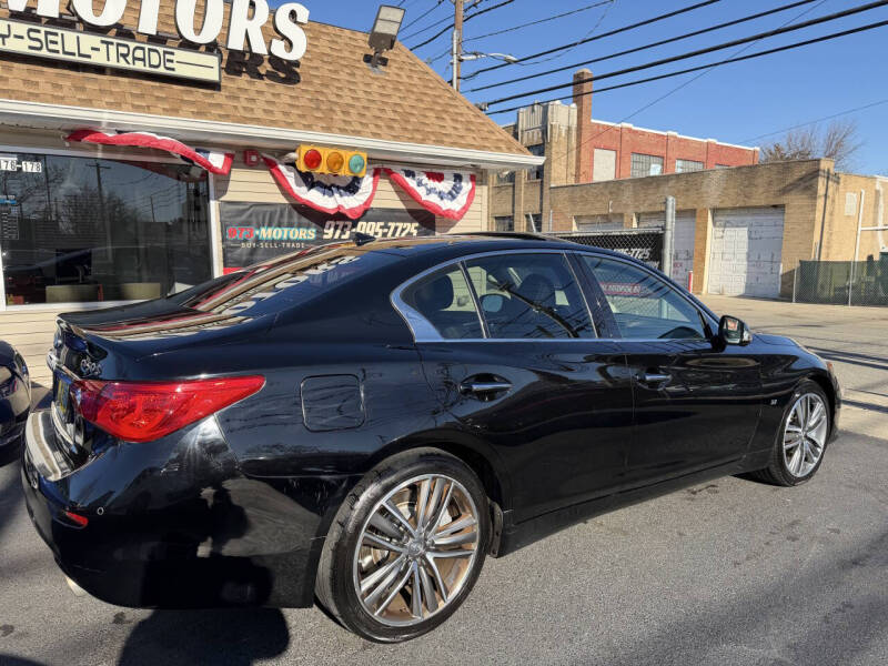 2015 Infiniti Q50 Sport