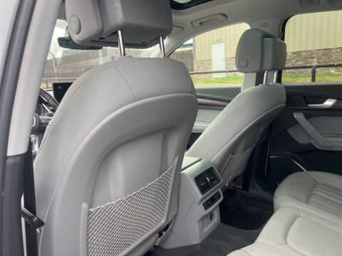 2022 Audi Q5 quattro S line Prem Plus 45 TFSI