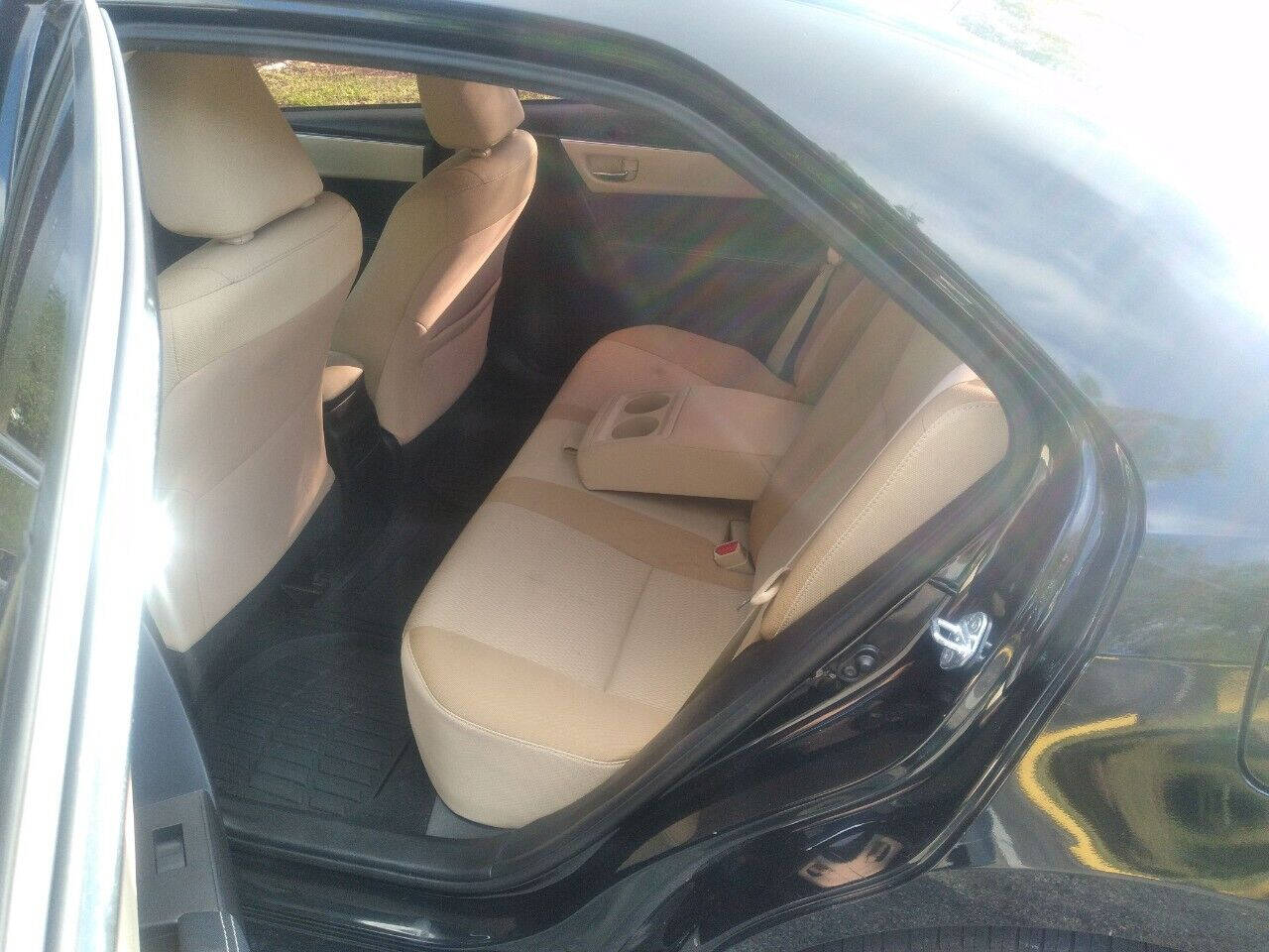 2018 Toyota Corolla  - $15,999