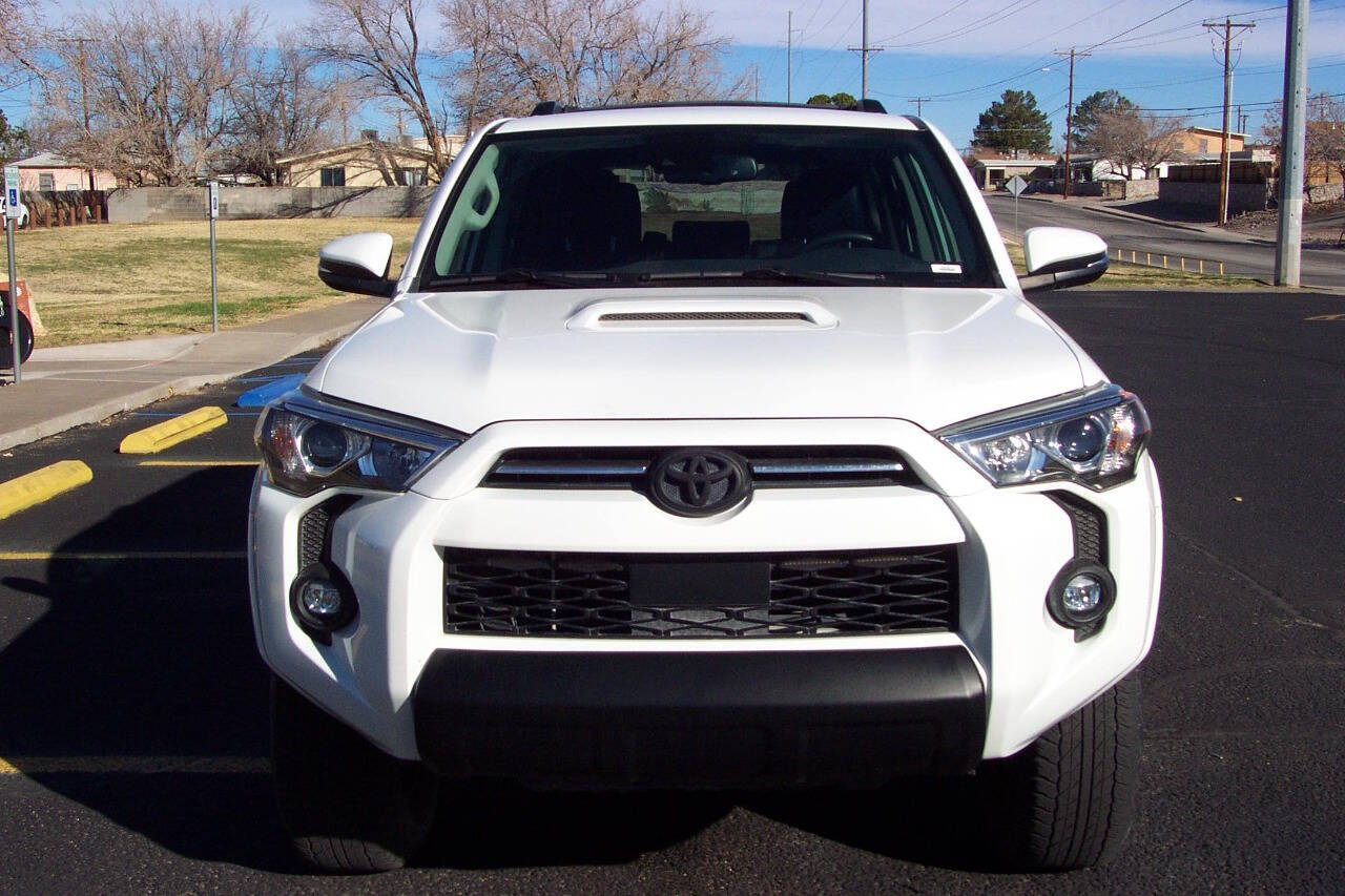 White 2022 Toyota 4Runner TRD Off-Road Premium 4x4 TRD Off-Road Premium 4dr SUV 2