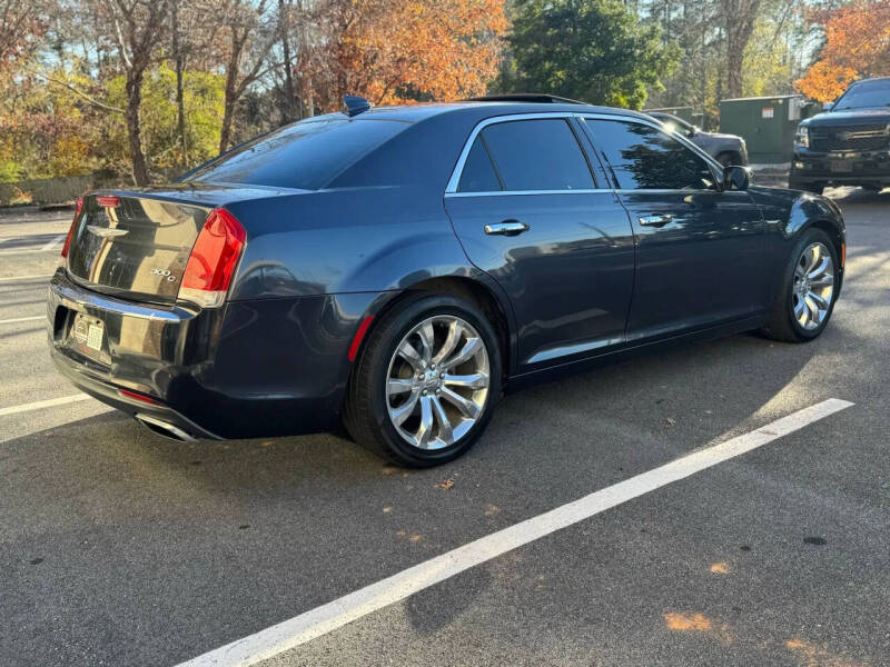 2017 Chrysler 300 C