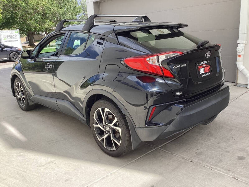 2020 Toyota C-HR LE