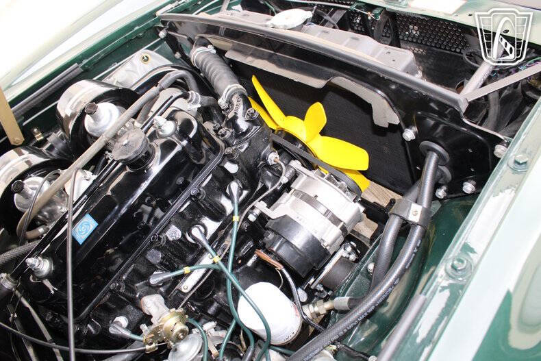 1975 MG B