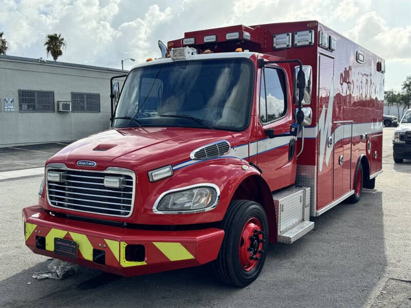 2016 Freightliner M2 106