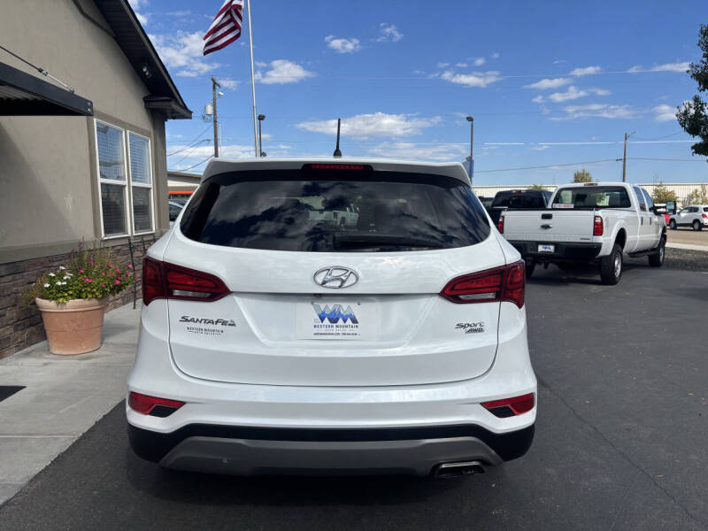 2018 Hyundai Santa Fe Sport 2.4L
