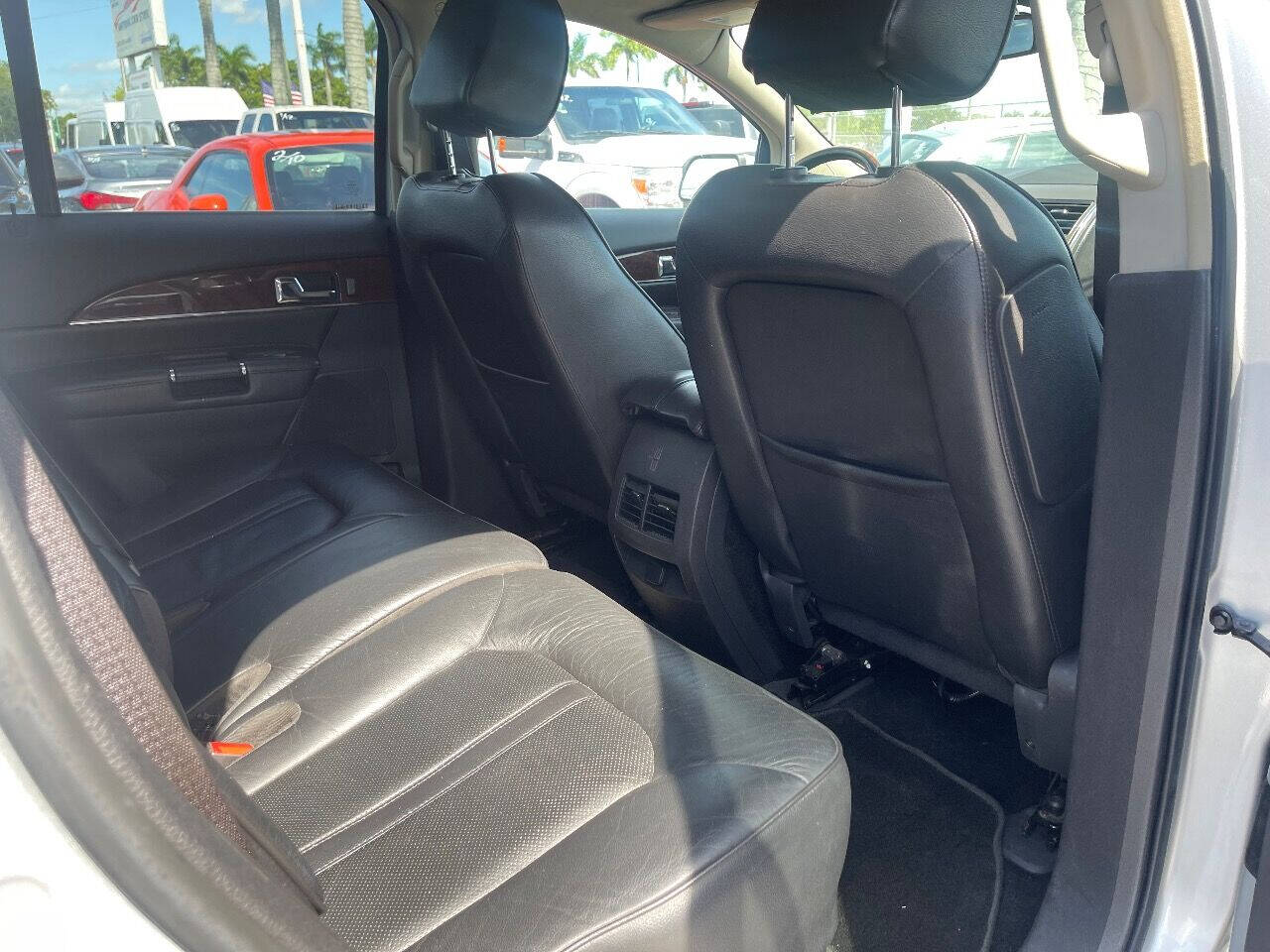 2013 LINCOLN MKX SUV / Crossover - $9,900