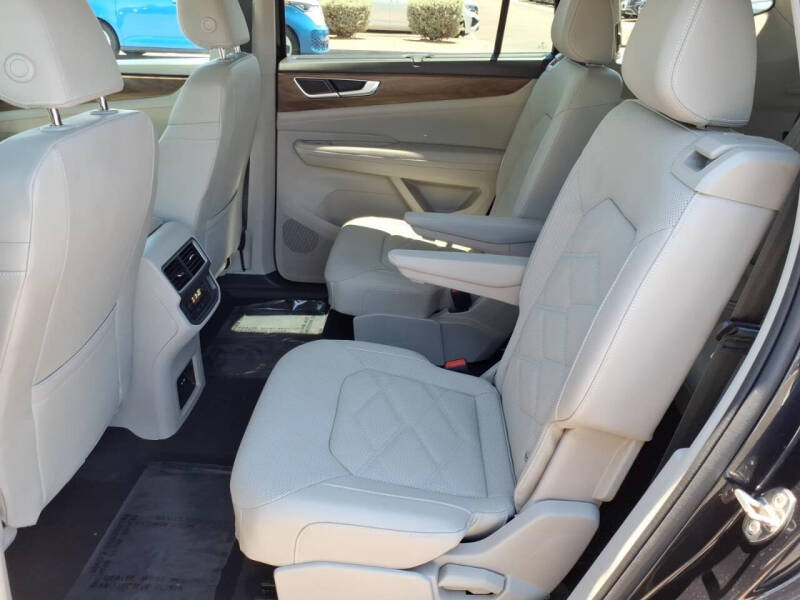 2024 Volkswagen Atlas SE