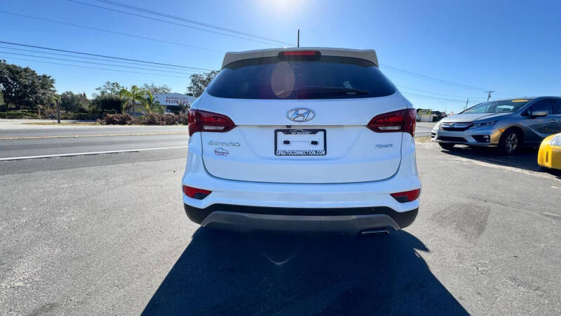 2018 Hyundai Santa Fe Sport Base photo 14