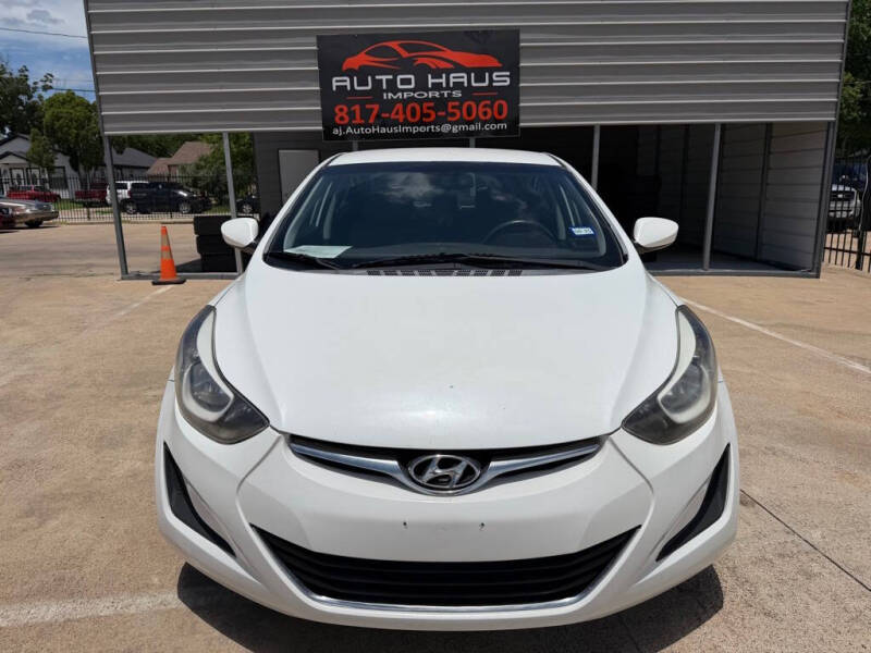 2015 Hyundai Elantra SE
