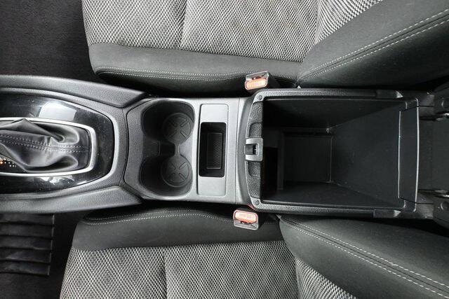 2017 Nissan Rogue Sport SV