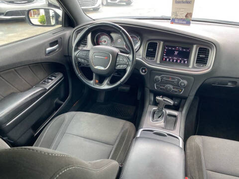 2020 Dodge Charger SXT