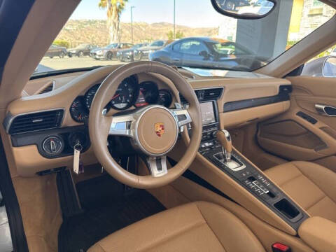 2016 Porsche 911 Carrera GTS