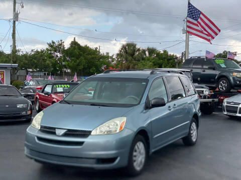 2004 Toyota Sienna for sale at KD's Auto Sales in Pompano Beach FL