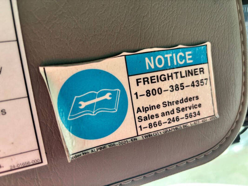 2014 Freightliner M2 106