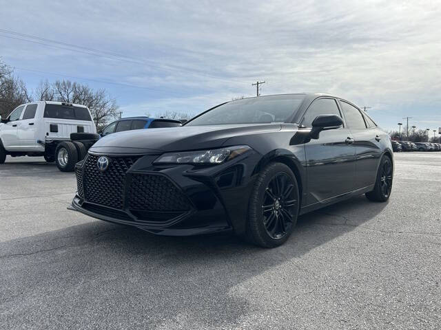2022 Toyota Avalon Hybrid XSE Nightshade