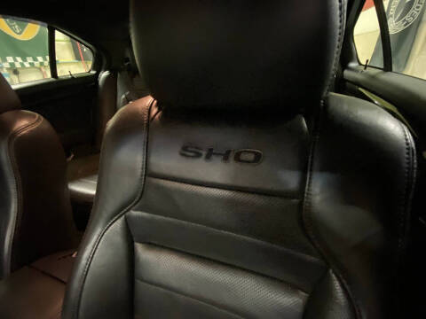 2016 Ford Taurus SHO