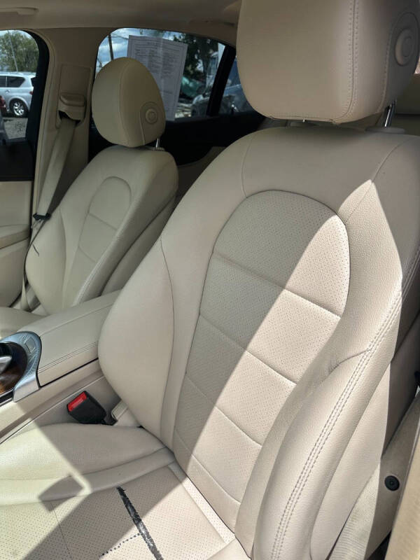 2015 Mercedes-Benz C-Class C 300 4MATIC