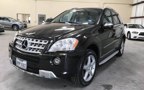 2009 Mercedes-Benz M-Class for sale at Auto Selection Inc. in Houston TX