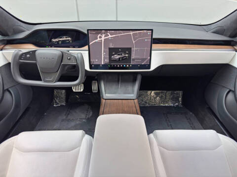 2022 Tesla Model S