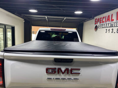 2024 GMC Sierra 1500 Elevation Standard