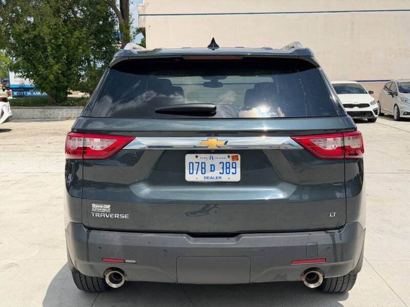 2018 Chevrolet Traverse LT Cloth