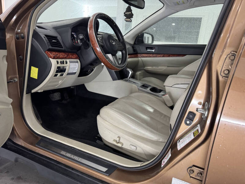 2011 Subaru Outback 2.5i Limited