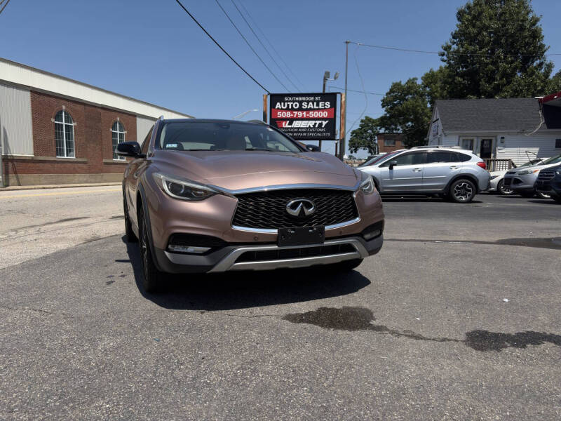 2018 Infiniti QX30 Premium