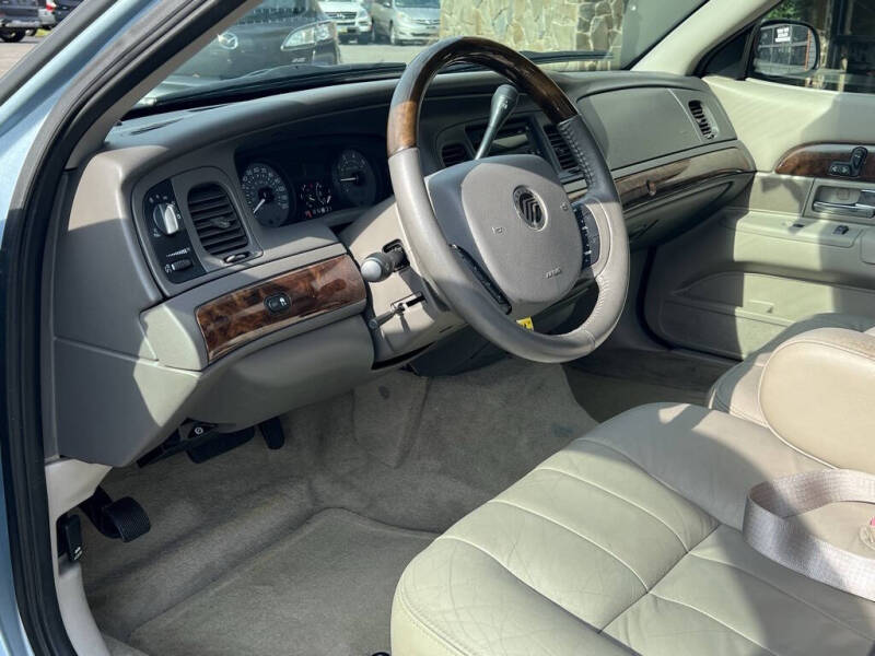 2010 Mercury Grand Marquis LS