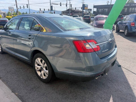 2010 Ford Taurus SEL