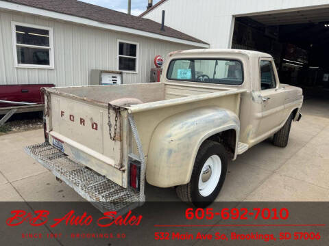 1967 Ford F-100