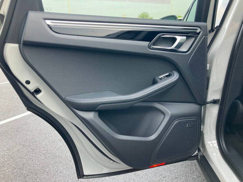 2024 Porsche Macan