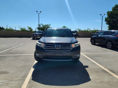 2013 Toyota Highlander Plus