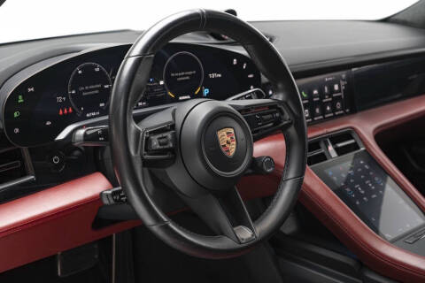 2020 Porsche Taycan Turbo