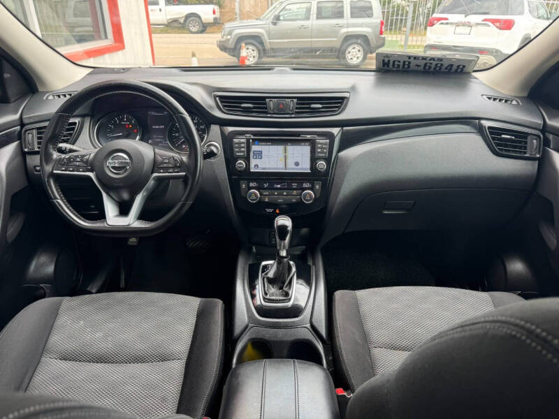 2018 Nissan Rogue Sport S