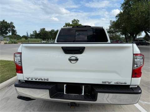 2019 Nissan Titan SV