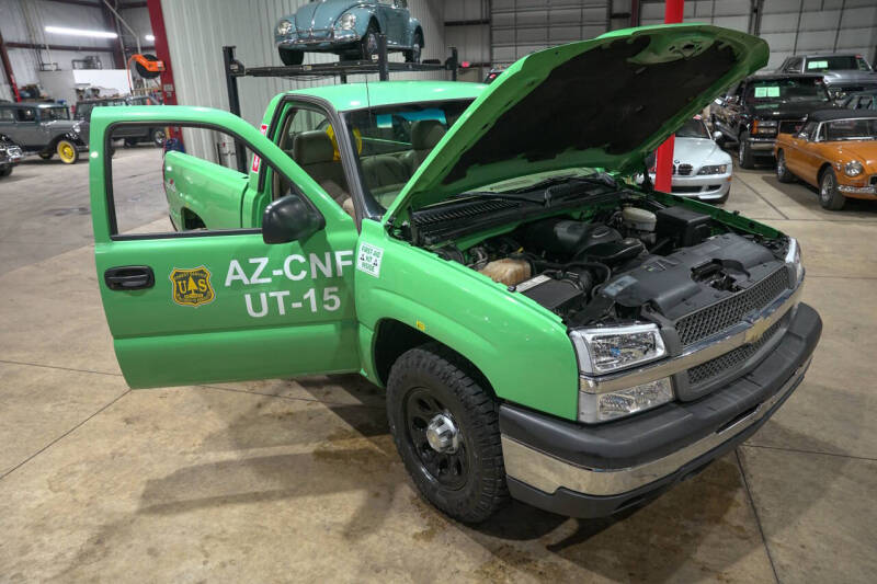 2004 Chevrolet Silverado 1500 Work Truck