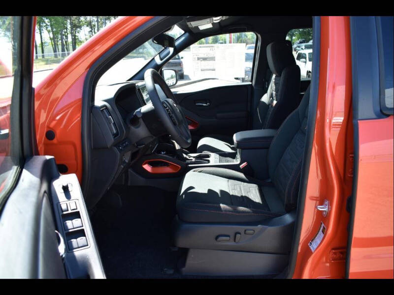 2025 Nissan Frontier PRO-X