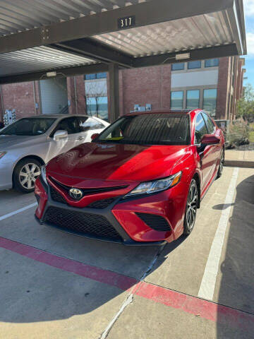 2020 Toyota Camry for sale at HOUSTON SKY AUTO SALES in Houston TX