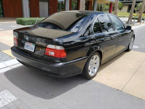 2003 BMW 5 Series 525i