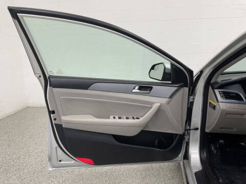 2016 Hyundai Sonata Hybrid SE