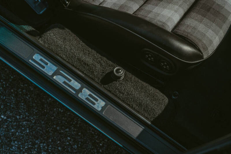 1991 Porsche 928 GT