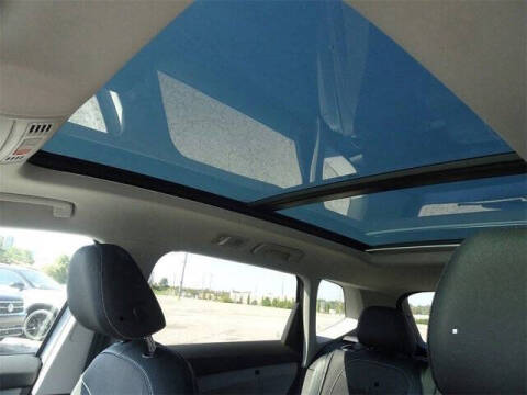 2024 Volkswagen Taos SE 4Motion