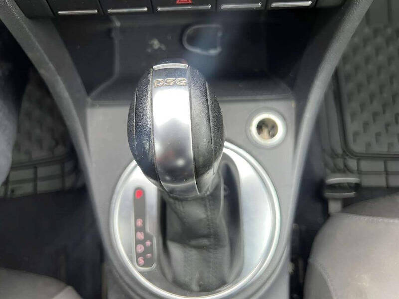 2013 Volkswagen Beetle